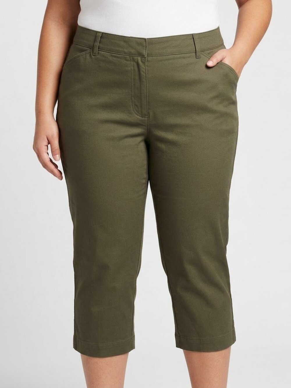 St. John's Bay Olive Green Capri Pants 16W Mid Rise Stretch Crop Trouser